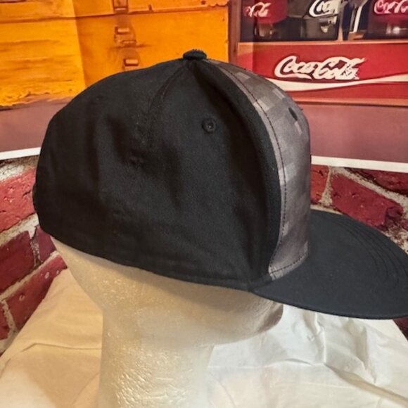 Minecraft Creeper Adult Teen Hat Cap Black Gray Snap Back - Picture 4 of 5